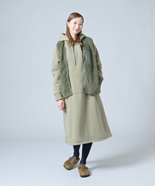 CALIFORNIA OUTFITTERS(カリフォルニア アウトフィッターズ)の「2-10A12 ソフト ボア ノーカラーベスト(ベスト・レディース・ベージュ/カーキ/ブラック/モカ・M/L)」の9枚目の写真