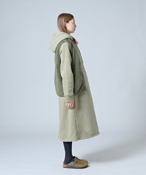 CALIFORNIA OUTFITTERS(カリフォルニア アウトフィッターズ)の「2-10A12 ソフト ボア ノーカラーベスト(ベスト・レディース・ベージュ/カーキ/ブラック/モカ・M/L)」の10枚目の写真
