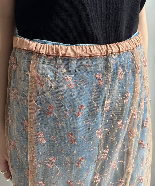 DouDou（ドゥドゥ）の「チュール刺繍オーバースカート（スカート・レディース・ブラック/サーモンピンク・FREE）」の5枚目の写真