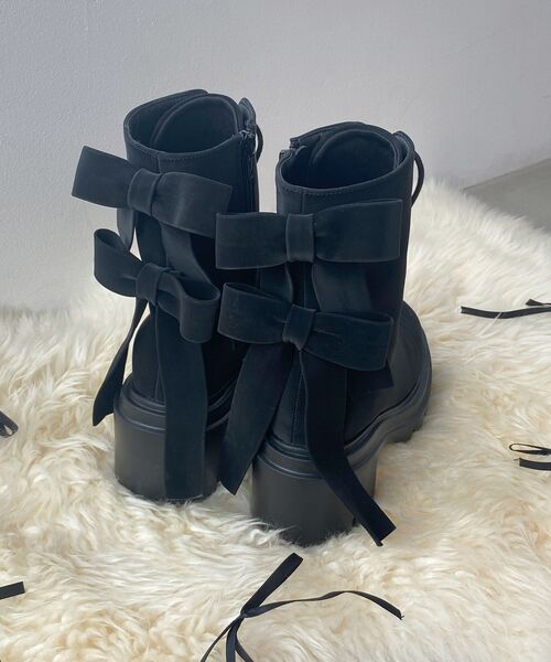 MAJESTIC LEGON（マジェスティックレゴン）の「【WEB限定アイテム】ダブルリボンレースアップブーツ（ブーツ・レディース・ブラック・LARGE/MEDIUM/SMALL）」の7枚目の写真