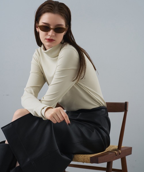 NUEF （ヌエフ）の「ユニセックス対応/NUEF/quarante-et-un 41/サングラス（サングラス・レディース・ブラウン/ライトブラウン/カーキ/ブラック・FREE）」の19枚目の写真