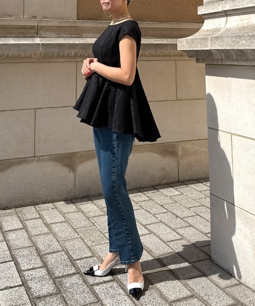 JENNE(ジェンヌ)の「ジャガードスクリュートップス(Tシャツ/カットソー・レディース・ホワイト/ブラック・SMALL/LARGE/MEDIUM)」の6枚目の写真