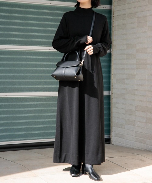 FORK&SPOON（フォークアンドスプーン）の「FORK&SPOON　ハイネックフレアニットワンピース（ワンピース・レディース・ブラック/グレー系その他/ブラウン・1）」の2枚目の写真