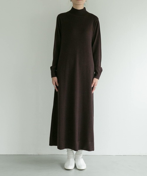 FORK&SPOON（フォークアンドスプーン）の「FORK&SPOON　ハイネックフレアニットワンピース（ワンピース・レディース・ブラック/グレー系その他/ブラウン・1）」の14枚目の写真