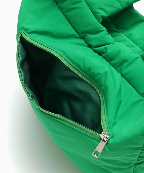 B.C STOCK（ベーセーストック）の「【fellowww / フェロー】キルティングバッグ（ショルダーバッグ・メンズ・アイボリー/ブラック/レッド/グリーン/ブルー系その他・FREE）」の11枚目の写真