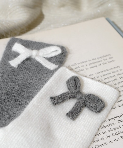 flower（フラワー）の「フラッフリボングローブ（手袋・レディース・グレー/ホワイト・FREE）」の7枚目の写真