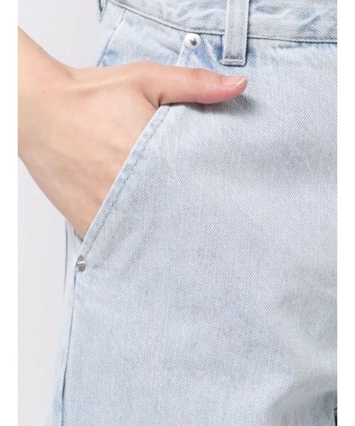 CALNAMUR（カルナムール）の「SIDE RIBBON DENIM PT/サイドリボンデニムパンツ（デニムパンツ・レディース・ブラック/ライトブルー/ピンク・SMALL/MEDIUM）」の19枚目の写真