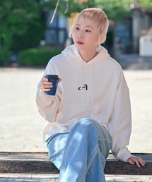Alite cloth（アリーテクロス）の「ワンポイントプリントパーカー（パーカー）」