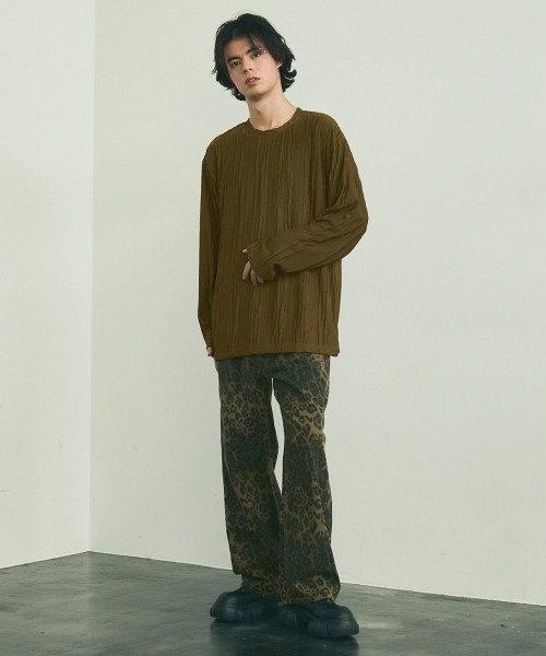 Shoowtime(ショウタイム)の「All over crinkle design long T-shirt / オールオーバークリンクルデザインロングTシャツ(Tシャツ/カットソー・メンズ・ブラウン/ホワイト/ブラック・MEDIUM/LARGE/X-LARGE)」の21枚目の写真