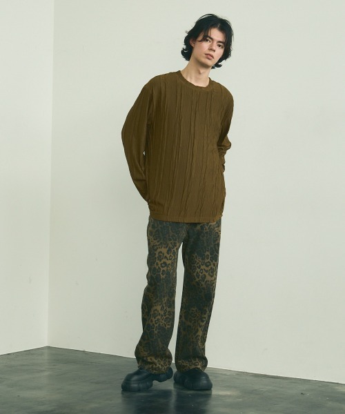 Shoowtime(ショウタイム)の「All over crinkle design long T-shirt / オールオーバークリンクルデザインロングTシャツ(Tシャツ/カットソー・メンズ・ブラウン/ホワイト/ブラック・MEDIUM/LARGE/X-LARGE)」の20枚目の写真