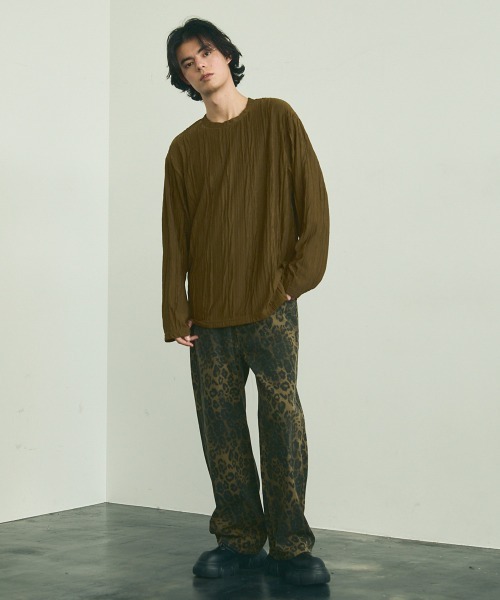 Shoowtime(ショウタイム)の「All over crinkle design long T-shirt / オールオーバークリンクルデザインロングTシャツ(Tシャツ/カットソー・メンズ・ブラウン/ホワイト/ブラック・MEDIUM/LARGE/X-LARGE)」の19枚目の写真