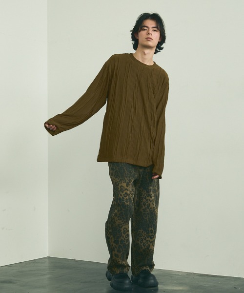 Shoowtime(ショウタイム)の「All over crinkle design long T-shirt / オールオーバークリンクルデザインロングTシャツ(Tシャツ/カットソー・メンズ・ブラウン/ホワイト/ブラック・MEDIUM/LARGE/X-LARGE)」の18枚目の写真