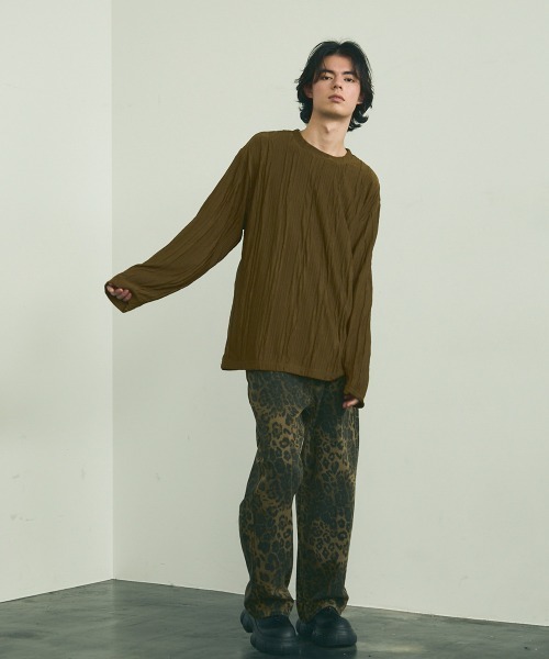 Shoowtime(ショウタイム)の「All over crinkle design long T-shirt / オールオーバークリンクルデザインロングTシャツ(Tシャツ/カットソー・メンズ・ブラウン/ホワイト/ブラック・MEDIUM/LARGE/X-LARGE)」の16枚目の写真