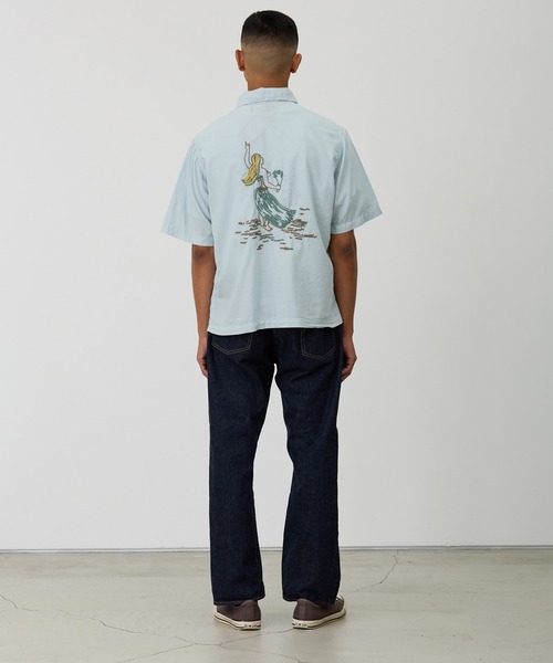 REMI RELIEF(レミレリーフ)の「REMI RELIEF/レミレリーフ コットンシルク アロハシャツS/S(刺繍:フラガール)(シャツ/ブラウス・メンズ・オフホワイト/サックスブルー/ネイビー・M/L/XL)」の9枚目の写真