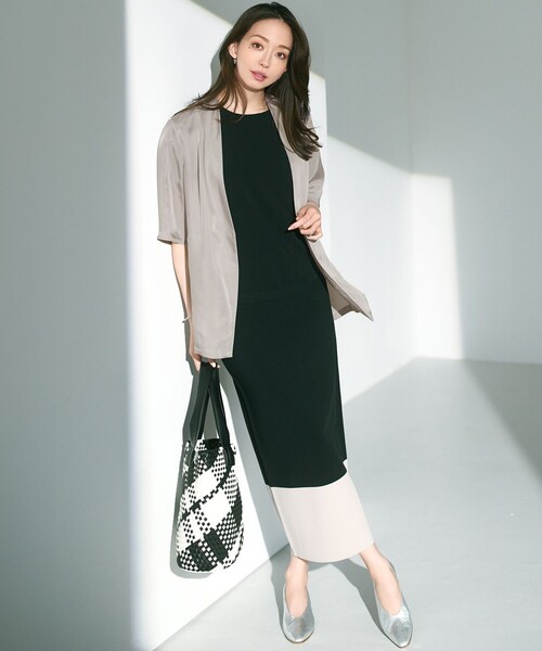 23区 L(ニジュウサンクオオキイサイズ)の「【接触冷感性/洗える】フィブリルツイル ハーフスリーブ ジャケット(ノーカラージャケット・レディース・ブラック系/ベージュ系/ダークブラウン系・46/44/48)」の5枚目の写真