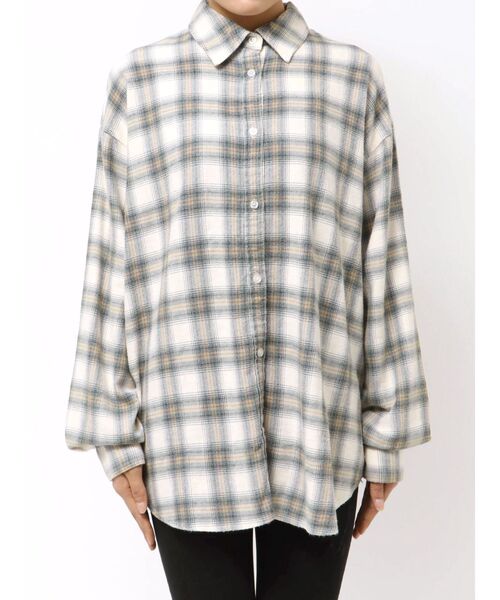 GYDA（ジェイダ）の「check fabric processingシャツ（シャツ/ブラウス・レディース・ピンク/チャコールグレー/オフホワイト/ブラック・FREE）」の22枚目の写真