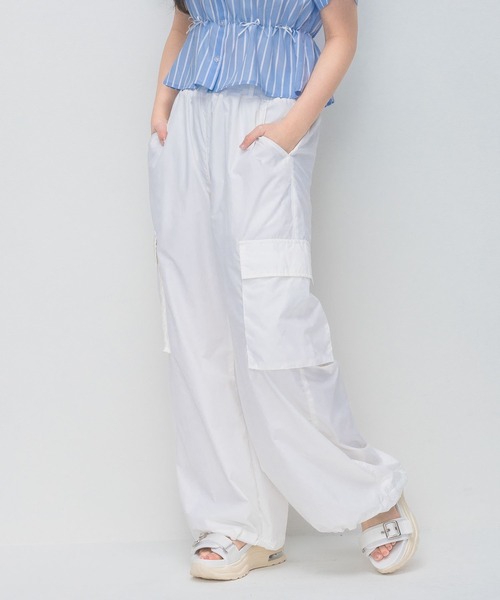 repipi armario（レピピ アルマリオ）の「アソートワイドカーゴパンツ（カーゴパンツ・キッズ・ホワイト/その他2/その他1・SMALL/LARGE/MEDIUM）」の9枚目の写真