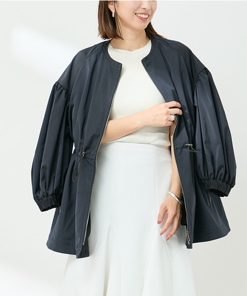 美品✨ベイジ ウエストギャザージャケット ノーカラー ブルゾン サイズ4 ノーカラーギャザーZIPブルゾン（その他アウター）｜VERMEIL par