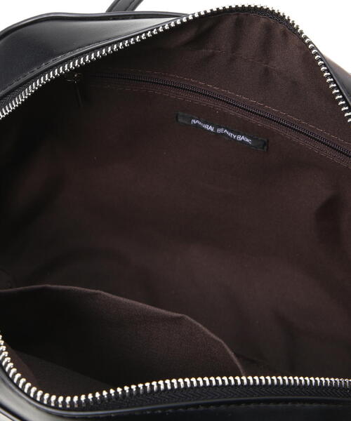 NATURAL BEAUTY BASIC（ナチュラルビューティーベーシック）の「◇アシメリボンソフトボストンバッグ（ボストンバッグ・レディース・ブラック/オフホワイト・ﾌﾘ-）」の11枚目の写真