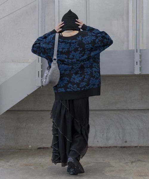 PAGEBOY（ページボーイ）の「ヴィンテージテレコFITキャミ【ショートとロング選べる丈感】（キャミソール・レディース・チャコールグレー/ライトピンク・SMALL/MEDIUM）」の4枚目の写真