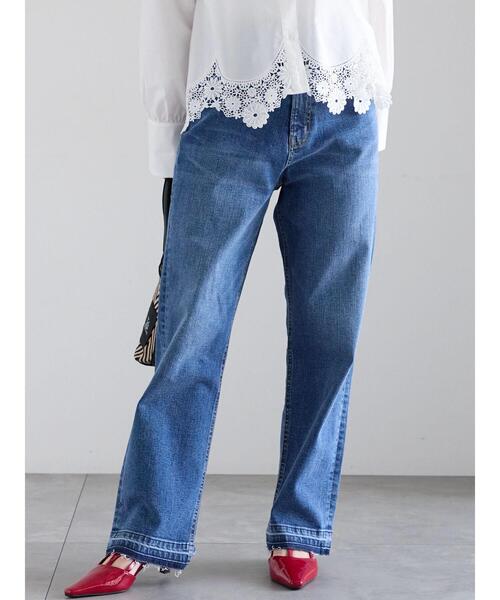 Te chichi（テチチ）の「【宮本茉由着用】ストレートシルエットDenim（その他パンツ・レディース・ブルー/オフホワイト/サックスブルー・M/S）」の3枚目の写真