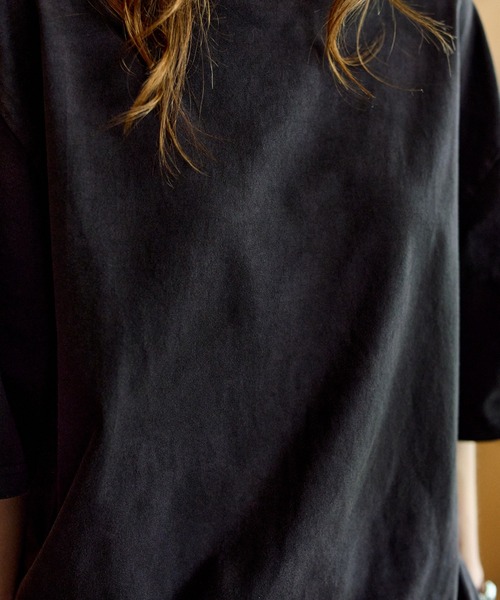 WETTEMPT(ウィテンプト)の「GARMENT DYED SPRAY DRAWCORD TEE /ガーメントダイスプレードローコードT(Tシャツ/カットソー・メンズ・グレイッシュブルー/ブラック/ネイビー/ブラウン・SMALL/LARGE/MEDIUM)」の15枚目の写真