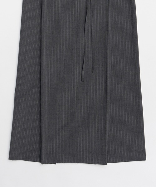 美品⭐︎Theory TAILOR 黒 現行タグ ノーカラー スカート スーツ 2 美品⭐︎Theory TAILOR 黒 現行タグ ノーカラー スカート スーツ 2
