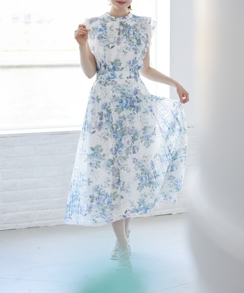 tocco closet(トッコ クローゼット)の「ガーデンローズプリントシアーチェックフリルブラウス(シャツ/ブラウス・レディース・ブルー/ピンク・M)」の5枚目の写真
