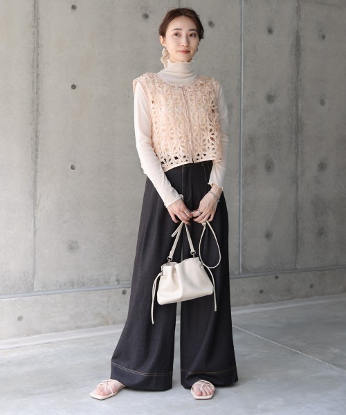 ✨未使用タグ付き✨フレームワーク　コットンポリベスト　2WAY 日本製 胸元多数ピンタック 裾刺繍レース脇紐結び2WAYベスト（ubasoku