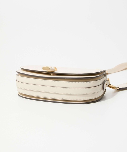 MICHAEL KORS(マイケルコース)の「MICHAEL KORS Mila Medium Leather Messenger Bag マイケルコース ミリア ミディアム レザーメッセンジャーバッグ(ショルダーバッグ・レディース・ベージュ・FREE)」の4枚目の写真