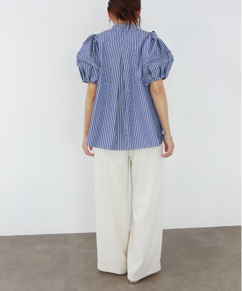 モダンタックフリルボリュームスリーブブラウス（シャツ