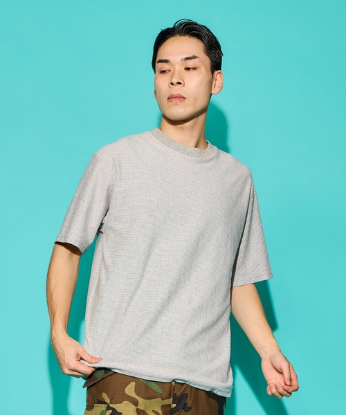 WALLA WALLA SPORT(ワラワラスポーツ)の「U.S. MADE JACQUARD STRIPE TEE/ ユーエスメイド ジャカード ストライプ ティー(Tシャツ/カットソー・メンズ・ネイビー/オリーブ/グレー/ブラック・LARGE/X-LARGE/MEDIUM)」の2枚目の写真