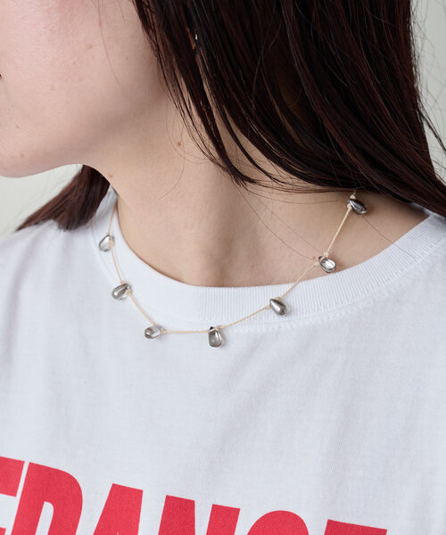 Omekashi（オメカシ）の「ミニストーンチョーカー（ネックレス・レディース・ホワイト/ブラック・ONE SIZE）」の4枚目の写真