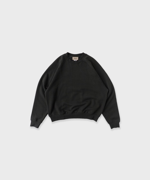 FOG ESSENTIALS（エフオージーエッセンシャルズ）の「FOG ESSENTIALS/エッセンシャルズ BACK LOGO CREW SWEAT SHIRTS スウェット クルースウェット ブランドロゴ（スウェット・メンズ・ブラック・S/M）」の2枚目の写真