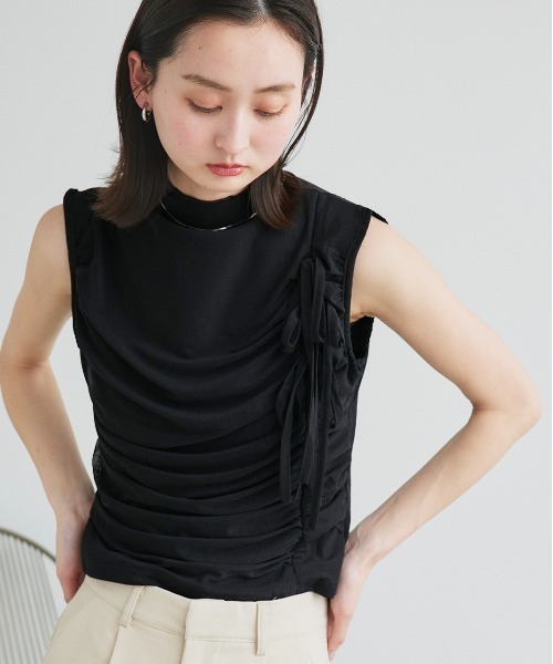 ad thie(アドティエ)の「サイドリボン ギャザートップス(Tシャツ/カットソー・レディース・ブラック/アイボリー・FREE)」の19枚目の写真