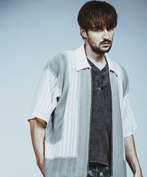 NO ID.(ノーアイディ)の「【NO ID.】Changing Knit Sheer Big Shirt Blouson / チェンジング ニット シアー ビッグ シャツ ブルゾン(シャツ/ブラウス・メンズ・グレー/ブラック/ブラウン・ONE SIZE)」の9枚目の写真