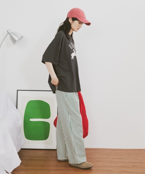 MERLOT（メルロー）の「うさぎ相良刺繍Tシャツ（Tシャツ/カットソー・レディース・ホワイト/チャコールグレー・FREE）」の16枚目の写真