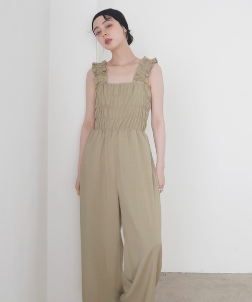 LIAN（リアン）の「フリルオールインワン（つなぎ/オールインワン・レディース・ブラウン/ベージュ/ブラック/アイボリー・FREE）」の4枚目の写真