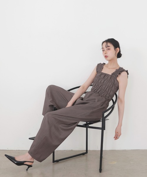 LIAN（リアン）の「フリルオールインワン（つなぎ/オールインワン・レディース・ブラウン/ベージュ/ブラック/アイボリー・FREE）」の12枚目の写真