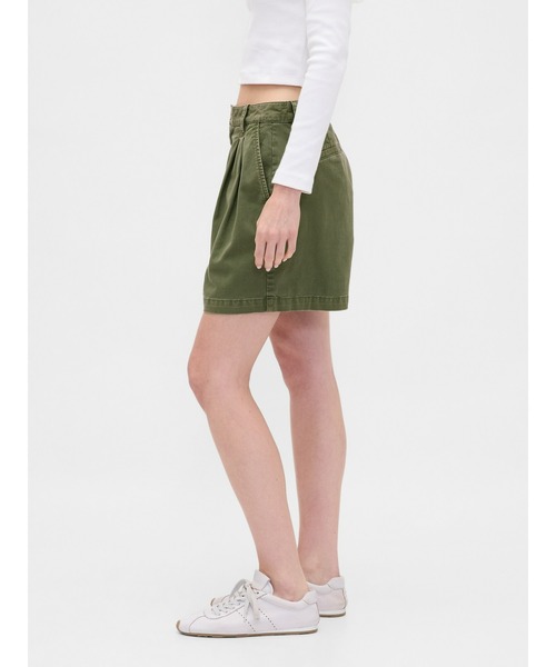 GAP（ギャップ）の「6インチ ミッドライズ ツイル プリーツ トラウザーショートパンツ（その他パンツ・レディース・カーキ/ベージュ・2/0/00/4/6/8/10/000）」の11枚目の写真