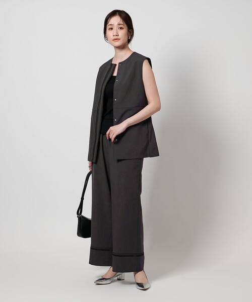 UNITED ARROWS(ユナイテッドアローズ)の「Spiree Asami ベスト(テーラードジャケット・レディース・ナチュラル/オフホワイト/ダークグレー・36/38)」の20枚目の写真