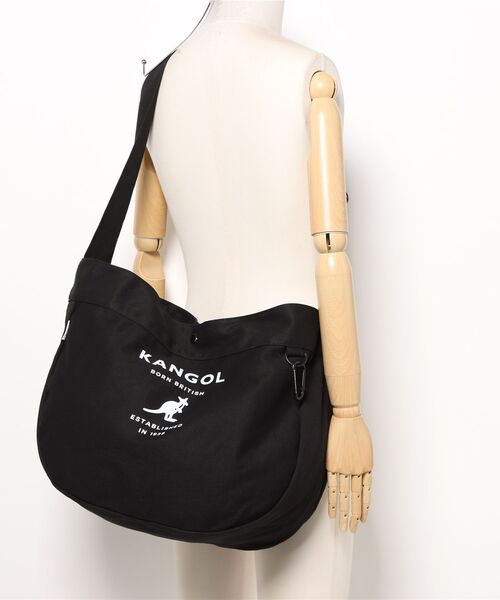 KANGOL(カンゴール)の「【 KANGOL / カンゴール 】 ビッグ キャンバス ショルダーバッグ(ショルダーバッグ・メンズ・オフホワイト/ホワイト系その他/ブラック・FREE)」の7枚目の写真