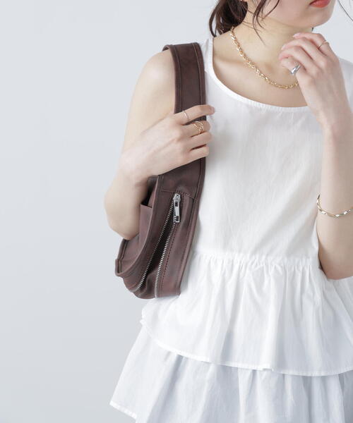 FREE'S MART（フリーズマート）の「ワンハンドルZIPバッグ（ハンドバッグ・レディース・ブラウン/ブラック・ﾌﾘ-）」の2枚目の写真