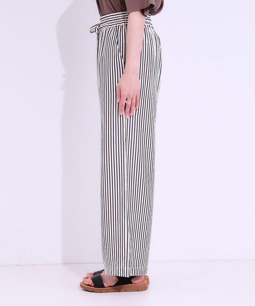 Cutie Blonde(キューティーブロンド)の「【セットアップ可能/ひんやり/吸水速乾】サッカーストライプイージーパンツ(その他パンツ・レディース・ブラウン系その他3/ネイビー系2/ブラック系2・03/02/01/04)」の18枚目の写真