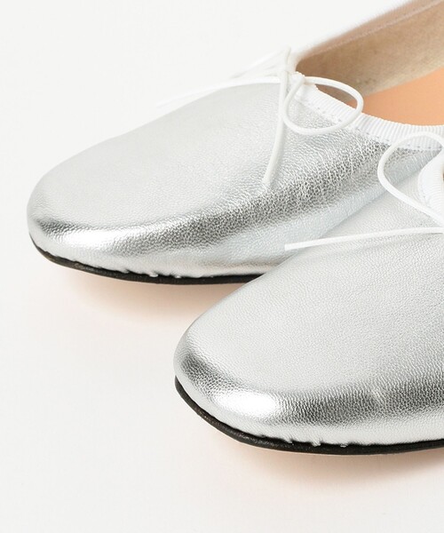 Demi-Luxe BEAMS（デミルクス ビームス）の「【1/1値下げ】SPELTA / IMMA バレエシューズ（パンプス・レディース・シルバー・39/38/37/36）」の2枚目の写真