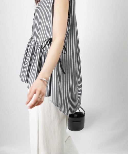 LUCA/LADY LUCK LUCA(ルカ/レディラックルカ)の「LC/LLL ストライプギャザーブラウス(シャツ/ブラウス・レディース・パープル/サックスブルー/ブラック・FREE)」の9枚目の写真