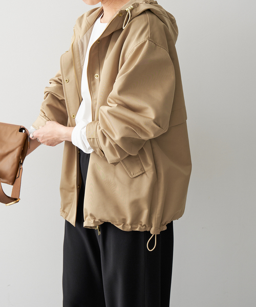 スピックアンドスパン ルーズフーディーブルゾン マウンテンパーカー ベージュ スピックアンドスパン ルーズフーディーブルゾン マウンテンパーカー