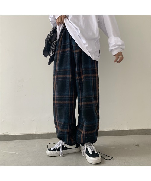 WARAIJOGO(ワライジョウゴ)の「【WARAIJOGO】チェック柄ルーズワイドレッグパンツ(NEZ)(その他パンツ・レディース・ブルー/オレンジ・LARGE)」の7枚目の写真