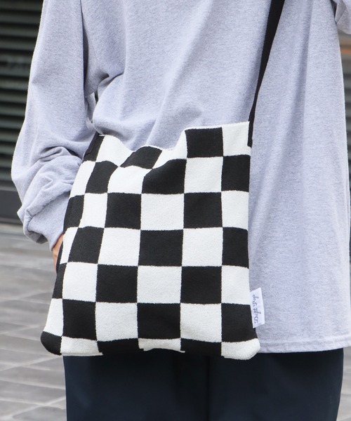 ROOPTOKYO(ループトウキョウ)の「Dept Pop/デプトポップ CHECKERED KNIT BAG ショルダーバッグ 秋物 秋服 2026年秋冬(ショルダーバッグ・レディース・グリーン/ブラック・FREE)」の2枚目の写真