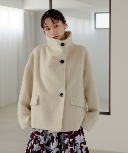 ＜EMMEL REFINES＞EM スタンド シャギー ショートコート EMMEL REFINES＞EM スタンド シャギー ショートコート（ピーコート